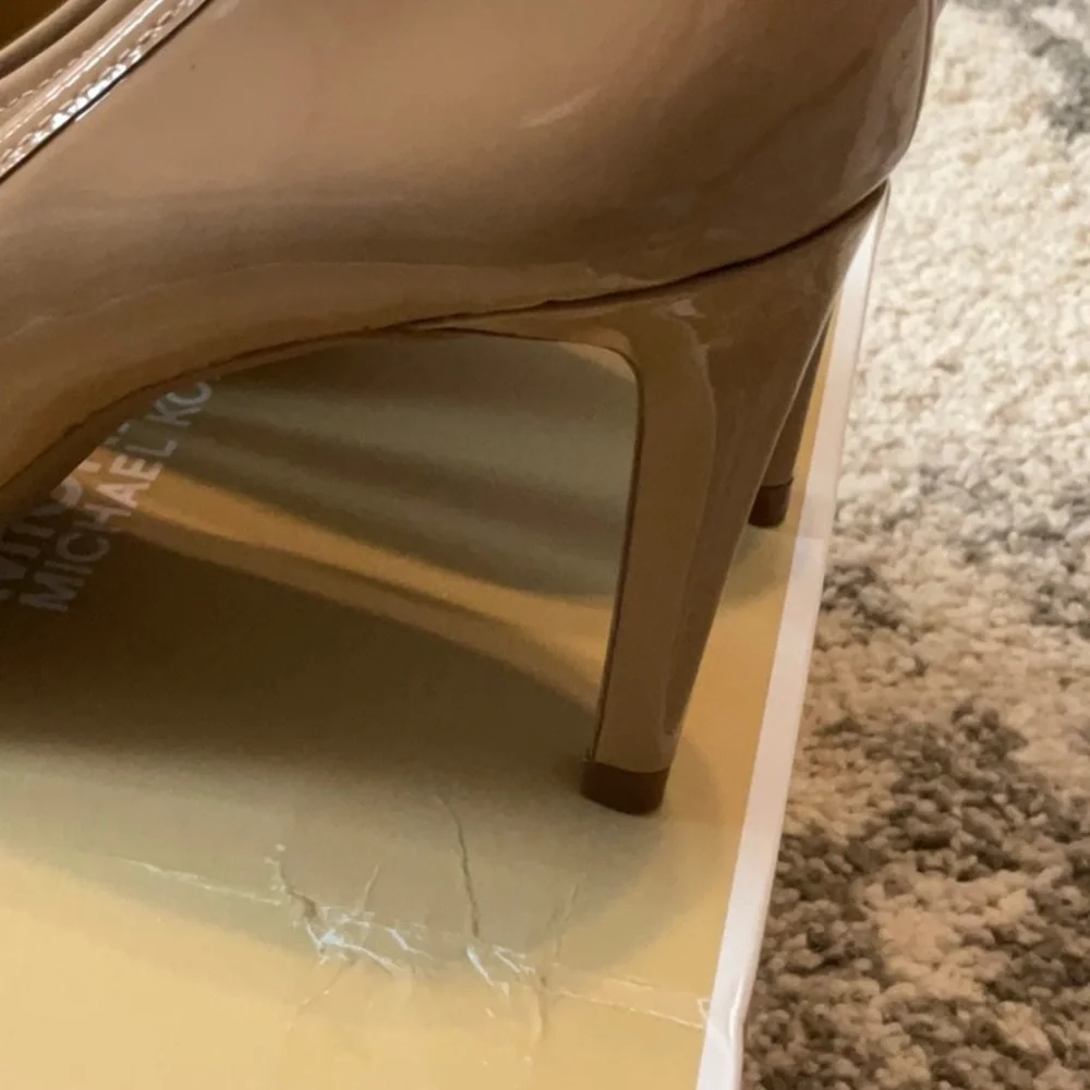 Michael Kors Nude Heels - Picture 3 of 8